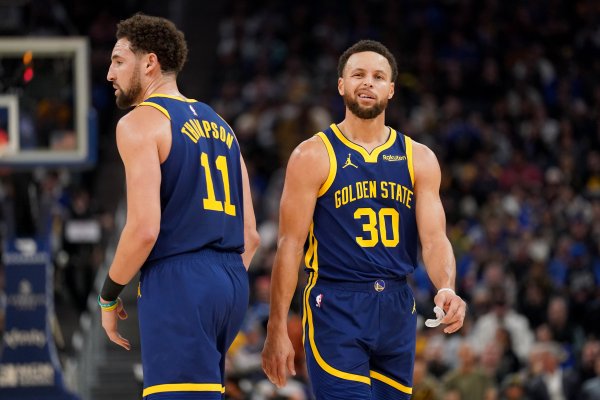 Baye: Curry& Klay đặt ra ba con trỏ ở NBA. Mọi người chơi nghĩ rằng anh ta cũng có thể thực hiện