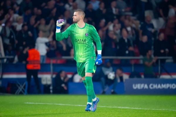 Schwarier: Trở thành thủ môn ở Paris hoàn toàn khác với các đội khác trước tôi