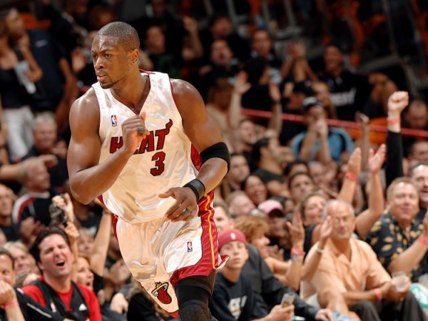 Wade & Shaq có thể giành chức vô địch? Kwame: Wade có tâm lý giết người của Kobe, tốt hơn bạn nh